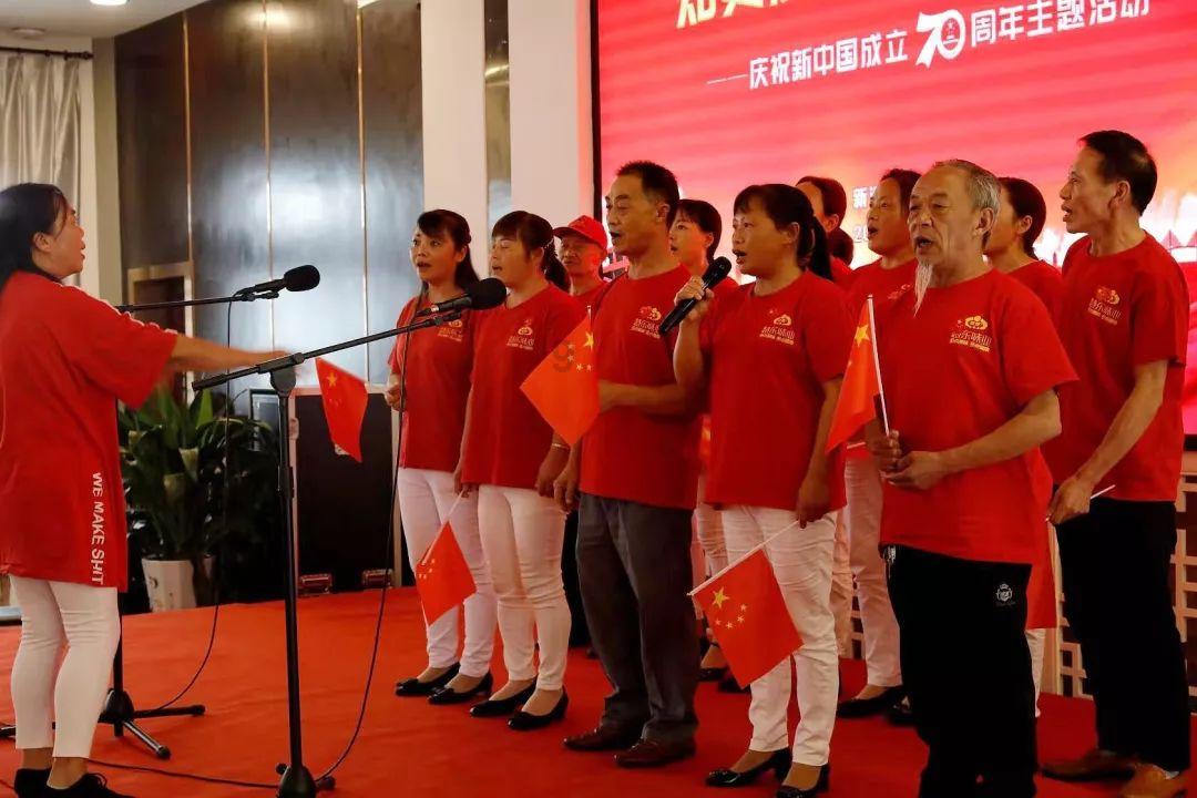 新华荐书丨进来看看这10本书